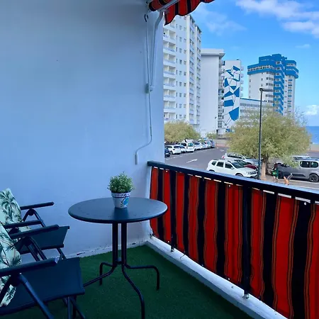 Διαμέρισμα Modern On The *